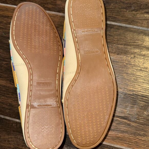 Sperry Top-Sider Angelfish Boat Shoes Beige Leather Gold Laces NWT SZ 8.5 - Picture 5 of 13